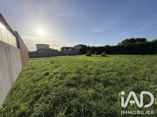 Vente Terrain à bâtir 976 m&sup2; — photo du bien