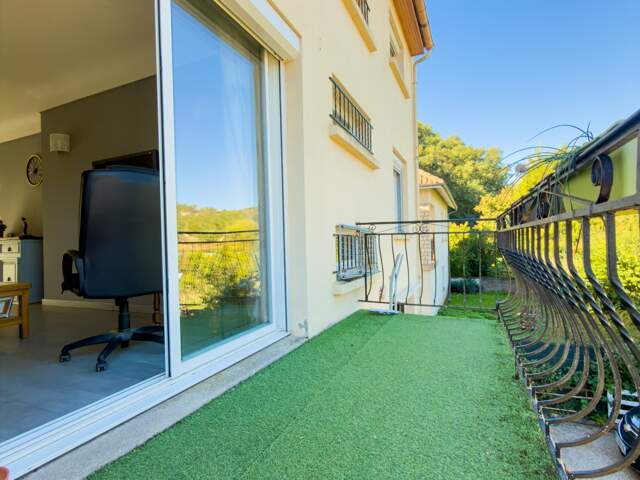 Vente Maison de ville 6 pièces — photo du bien