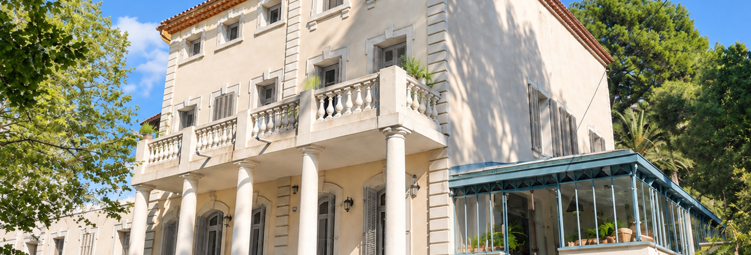 Appartement 1 Pièce 27 m² à vendre à Saint-Cyr-sur-Mer (83270)