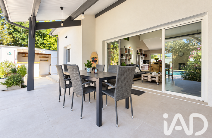 Vente Maison/villa 8 pièces — photo 2