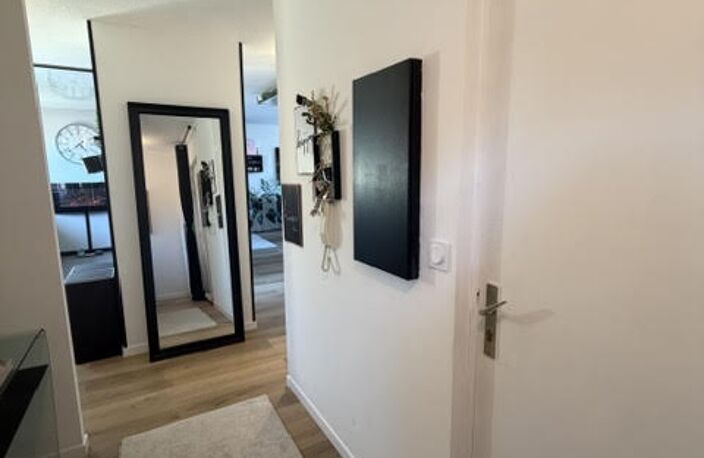 Vente Appartement 3 pièces — photo 2