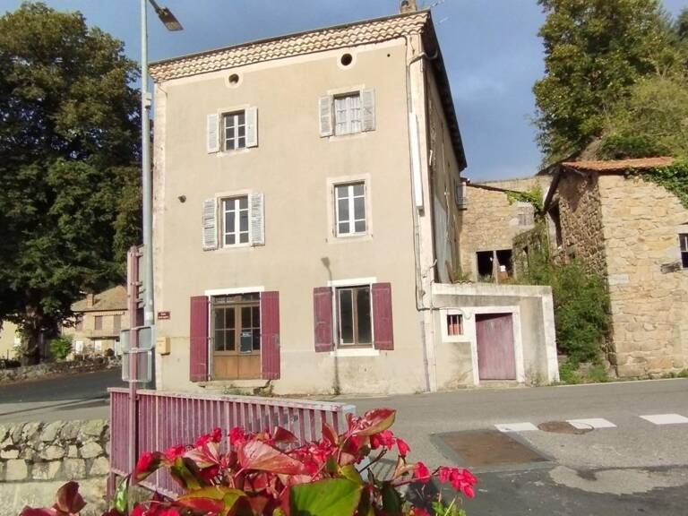 ANCIEN COMMERCE 230m², espace de vie 160 m2, terrain +700m² — photo 1
