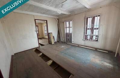 MAISON CREOLE EN BRIQUE ET BOIS  A REHABILITE AU CENTRE VILLE DE CAYENNE — photo du bien
