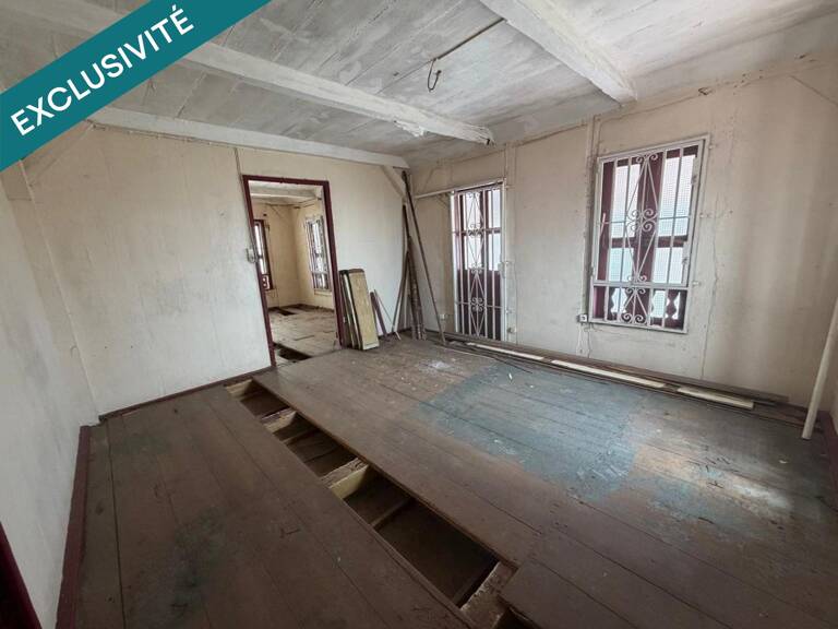 MAISON CREOLE EN BRIQUE ET BOIS  A REHABILITE AU CENTRE VILLE DE CAYENNE — photo 1