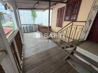 MAISON CREOLE EN BRIQUE ET BOIS  A REHABILITE AU CENTRE VILLE DE CAYENNE — photo 3