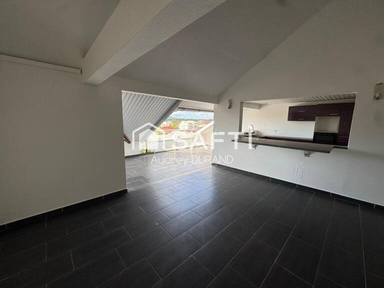 APPARTEMENT T4 EN PLEIN CENTRE-VILLE DE CAYENNE — photo 1
