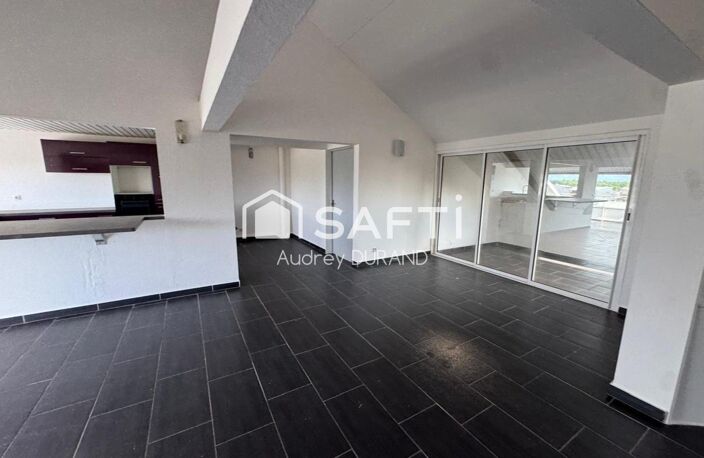 APPARTEMENT T4 EN PLEIN CENTRE-VILLE DE CAYENNE — photo 3