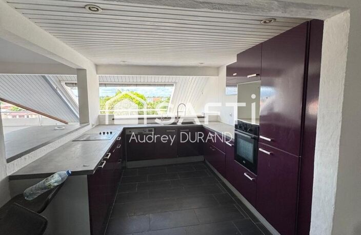 APPARTEMENT T4 EN PLEIN CENTRE-VILLE DE CAYENNE — photo 5