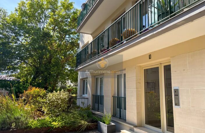 Appartement familial à vendre, limitrophe Marly-le-Roi avec box en supplément  et cave. — photo 2