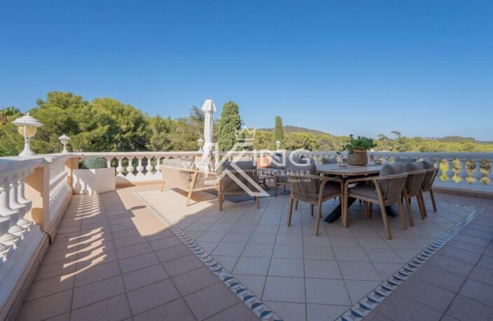 Saint Raphael appartement de prestige de 295 m² avec accès privé par ascenseur. pleine vue mer et triple garages — photo 4