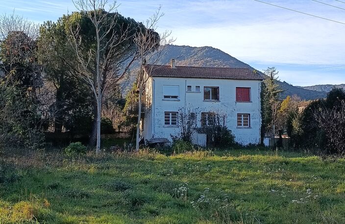 Vente Maison traditionnelle 9 pièces — photo 2