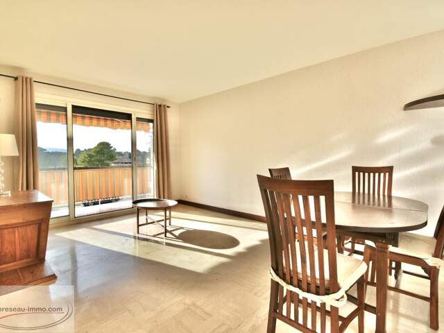 Appartement — photo du bien