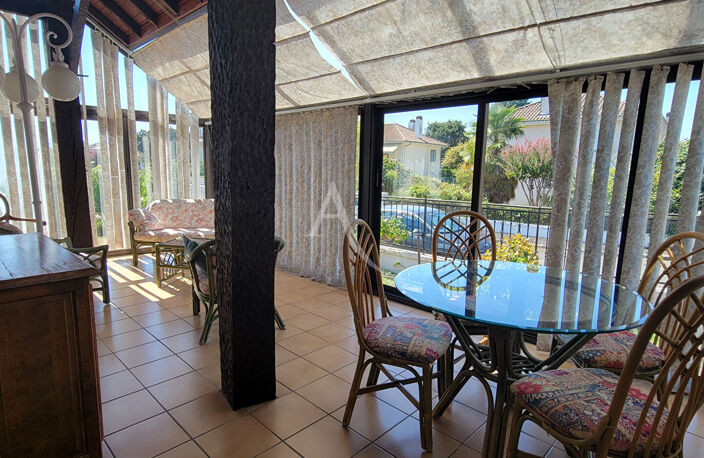 Maison Pau 5 pièce(s) 120 m2 — photo 2