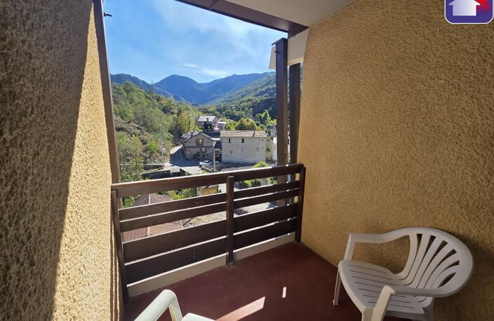 Vente appartement 2 pièces 45 m² Ax-les-Thermes (09110) — photo 2