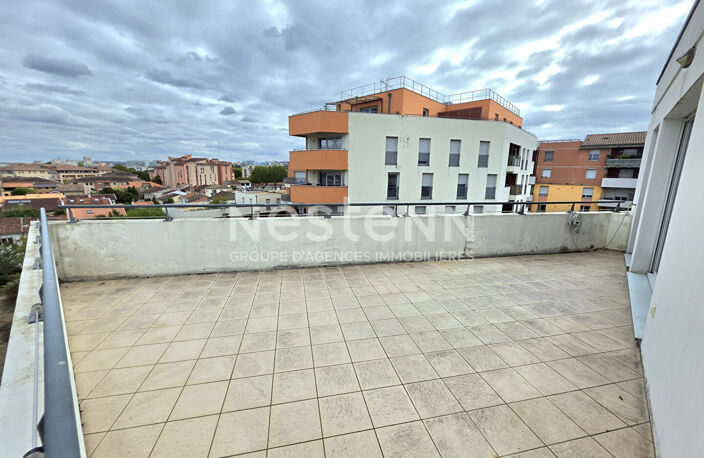 Toulouse 31200 Canal du Midi Agréable /Ponts jumeaux Agréable T3 de 68.98m² terrasse de 25.47m² 1 place de parking sous sol — photo 3