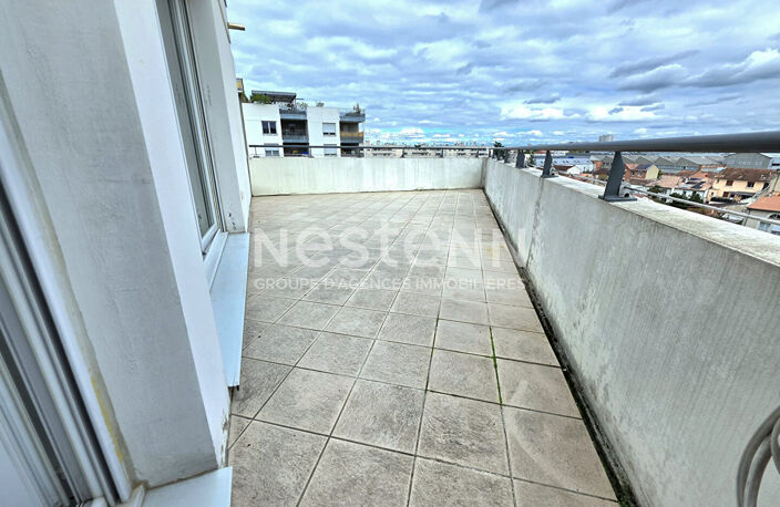 Toulouse 31200 Canal du Midi Agréable /Ponts jumeaux Agréable T3 de 68.98m² terrasse de 25.47m² 1 place de parking sous sol — photo 4