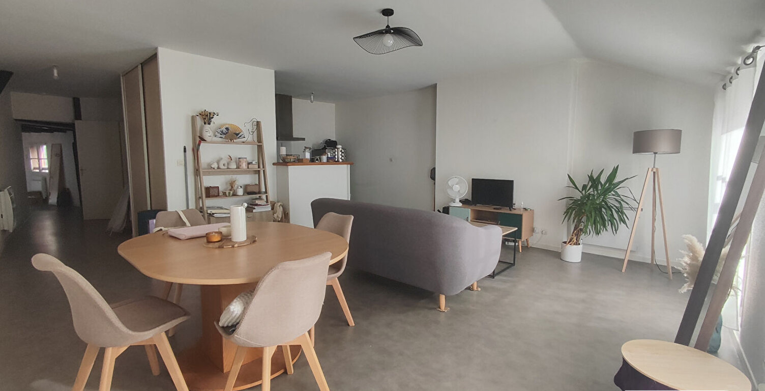 LIMOGES T2 DE 71 m² HYPER CENTRE VILLE — photo 1
