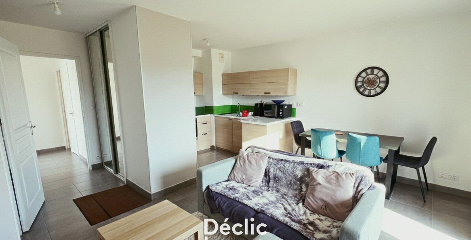 Location Meublée Tours Nord / St-Cyr-sur-Loire  T2 de 45m² Normes PMR & Climatisation — photo 1