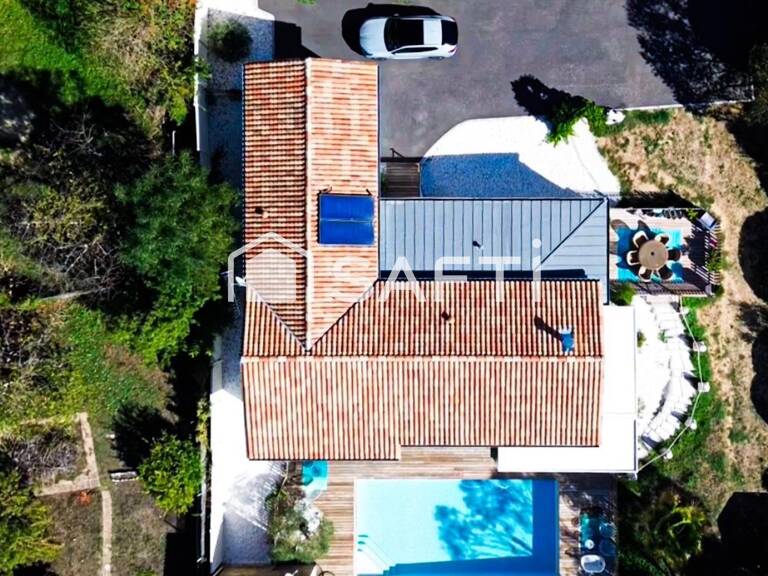 bien rare ...Magnifique maison californienne de 296m² au pied du plateau d angouleme — photo 1