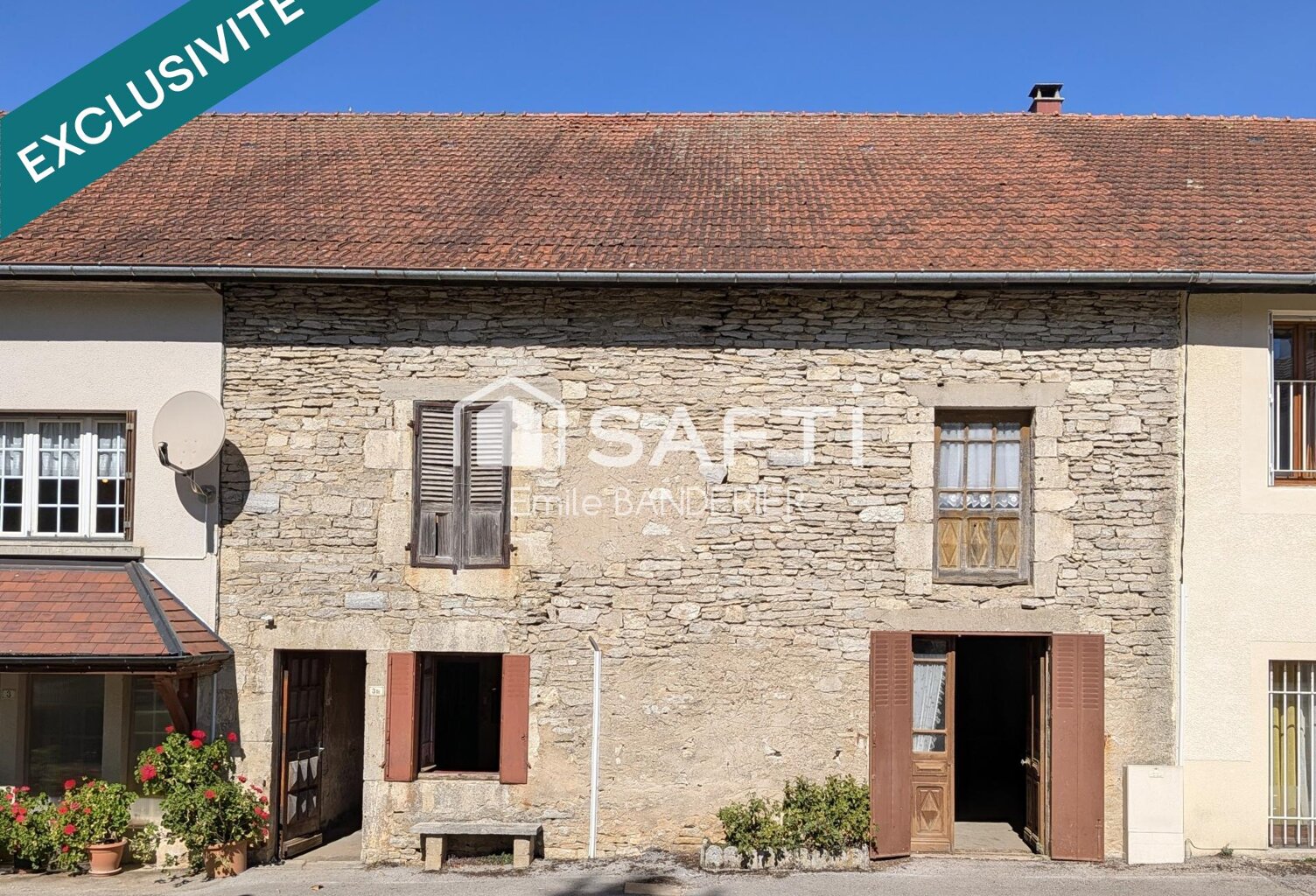 Maison ancienne en pierre de 120 m² au sol à réhabiliter — photo 1