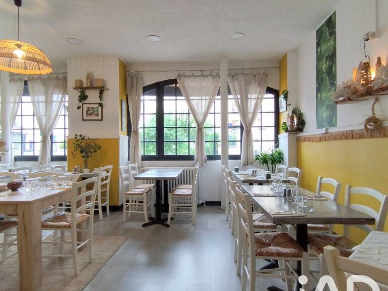Vente Restaurant 85 m&sup2; — photo 1