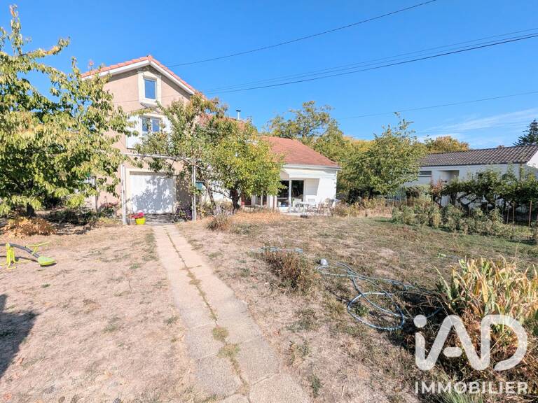 Vente Maison/villa 9 pièces — photo 1