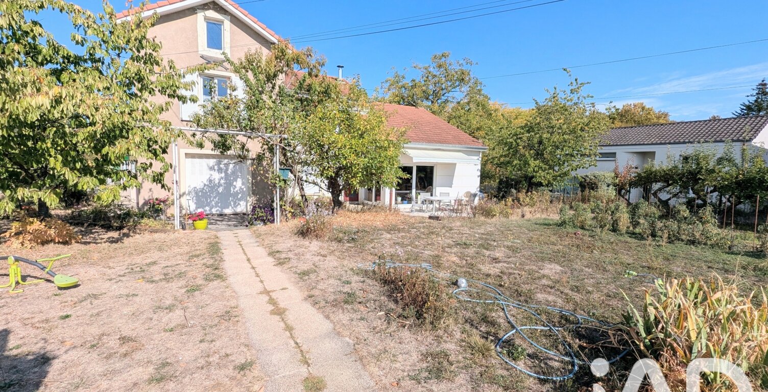 Vente Maison/villa 9 pièces — photo 1