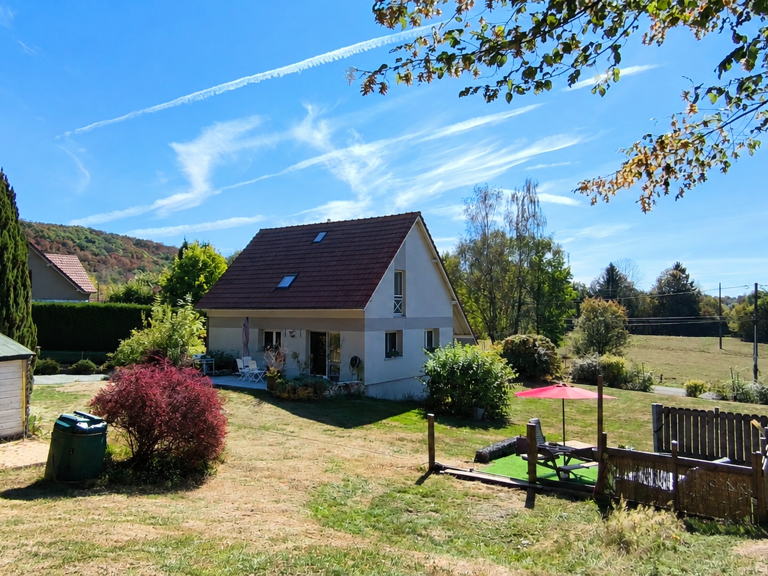 Vente Maison de campagne 7 pièces — photo 1
