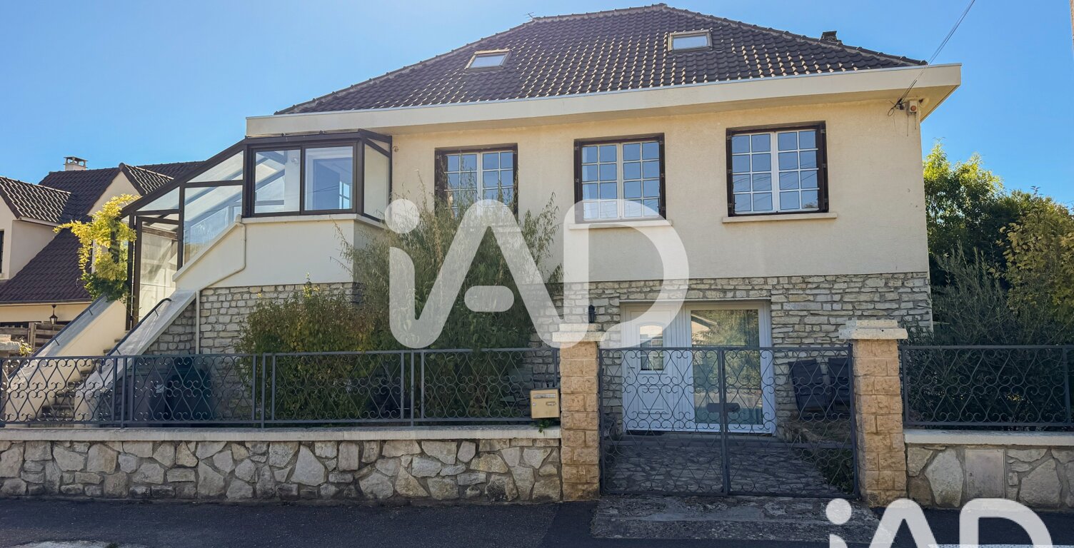 Vente Maison/villa 8 pièces — photo 1
