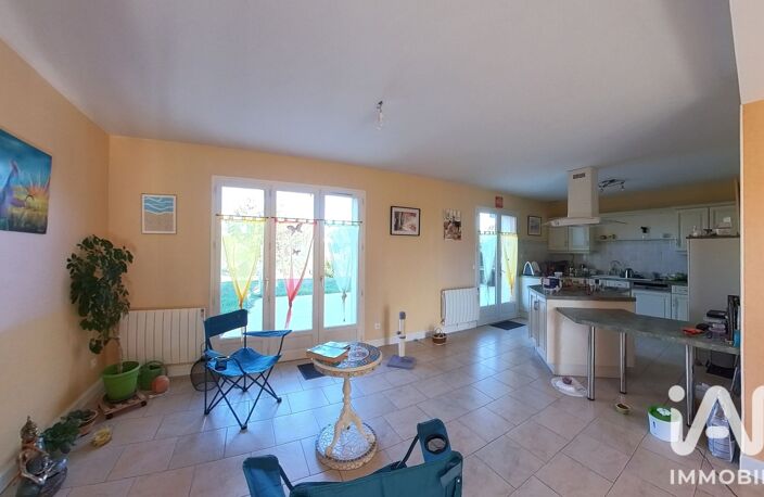 Vente Maison/villa 6 pièces — photo 3