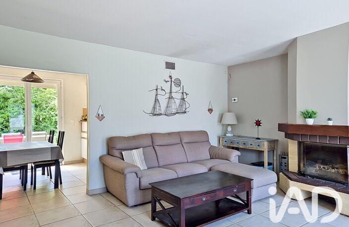Vente Maison/villa 6 pièces — photo 2