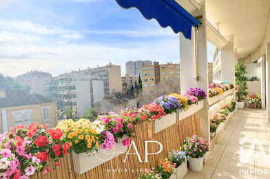 Appartement 3 pièces 900 €