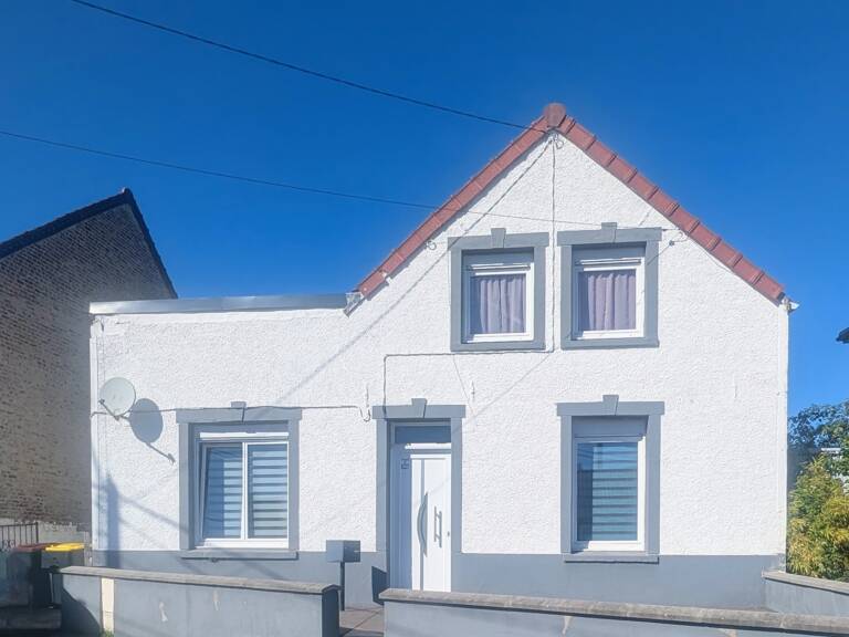 Vente Maison/villa 5 pièces — photo 1