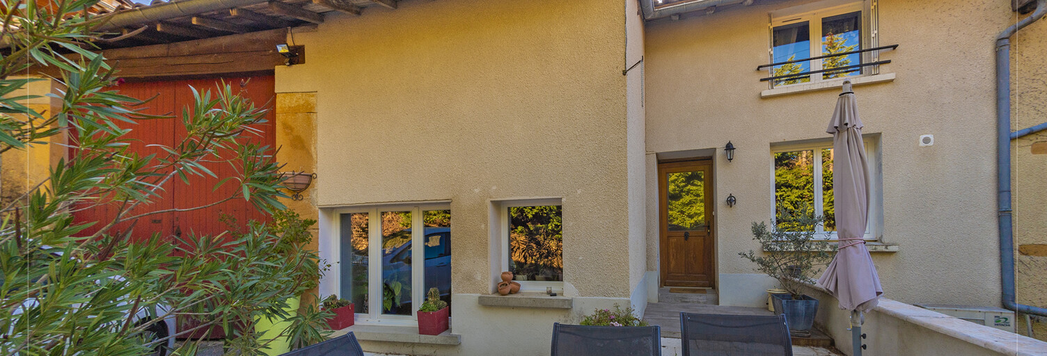 Maison 5 Pièces 156 m² à vendre à Saint-Vérand (69620)