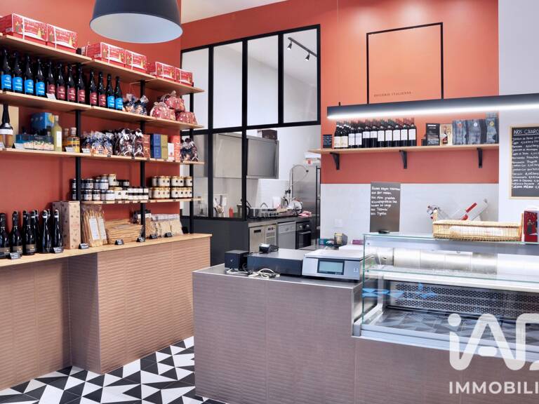 Vente Local commercial 52 m&sup2; — photo 1