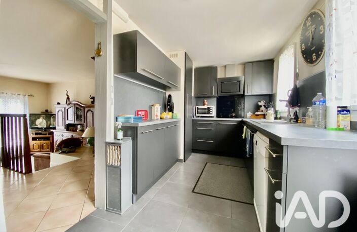 Vente Maison/villa 4 pièces — photo 3