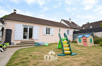 MAISON INDIVIDUELLE - 5 PIECES - 3 CHAMBRES — photo du bien