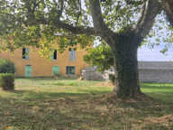 Ferme de caractère à rénover 400 m2 sur 2 850 m2 de terrain. — photo 3