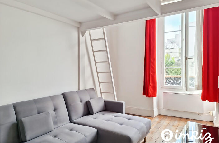 Paris 20ᵉ  Studio avec mezzanine et cour privative — photo 2
