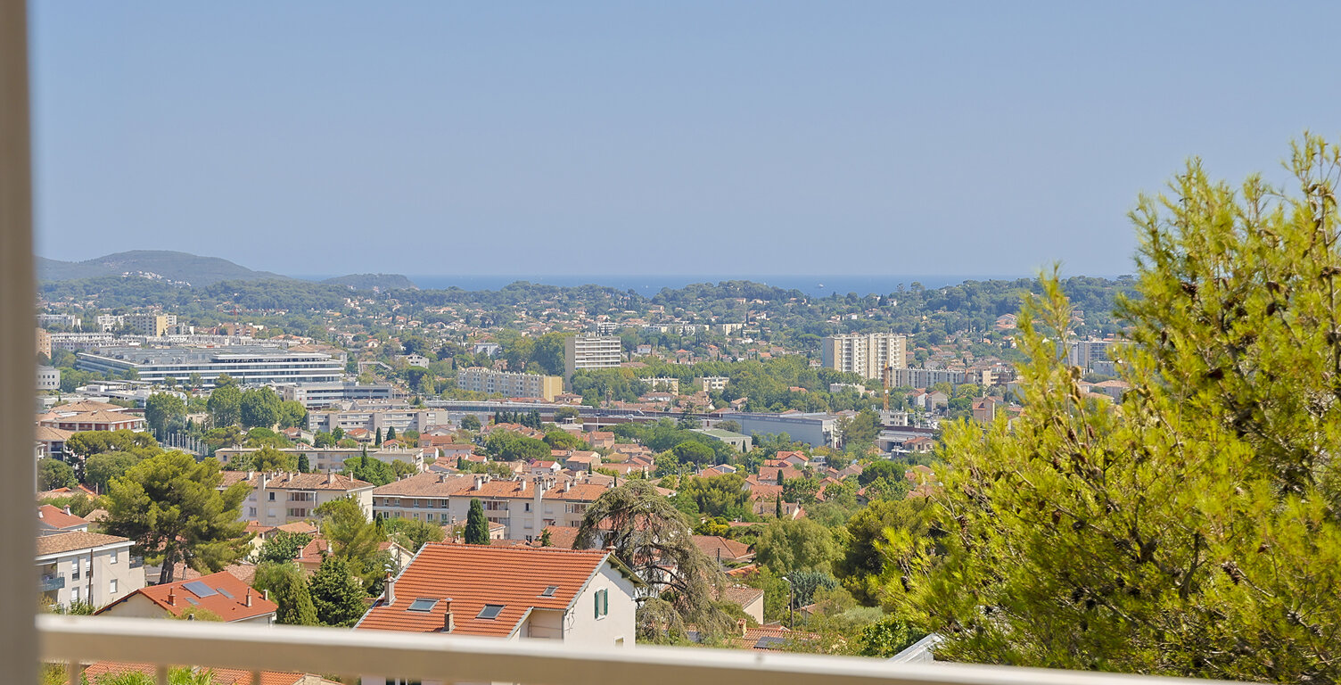 Appartement T4 vue Mer + 2 Balcons + Garage + Cave — photo 1