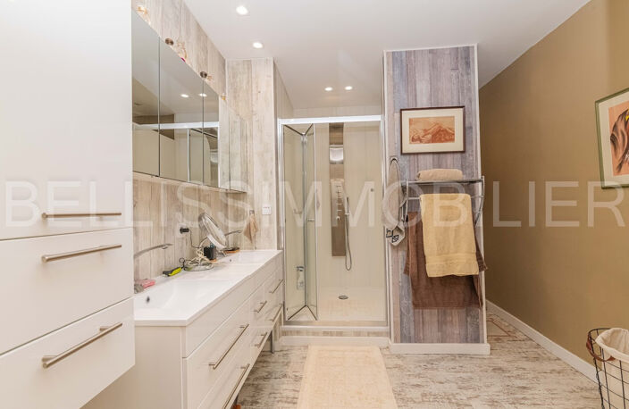 Appartement de caractère au coeur d'Eyguières   103 m2 avec r — photo 4
