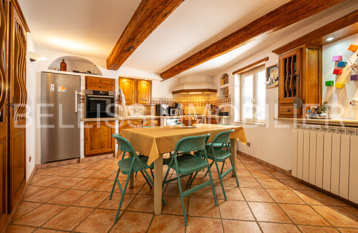 Maison de village rénovée avec cour extérieure — photo 5