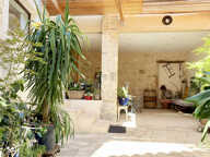 'Exclusivité' À 20 min d'Uzès, ensemble immobilier de caractère rénové, 3 appartements, prestations de qualité — photo 3