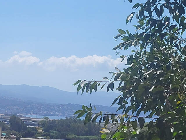 Maison F4 vue mer , entrée d'AJACCIO — photo du bien