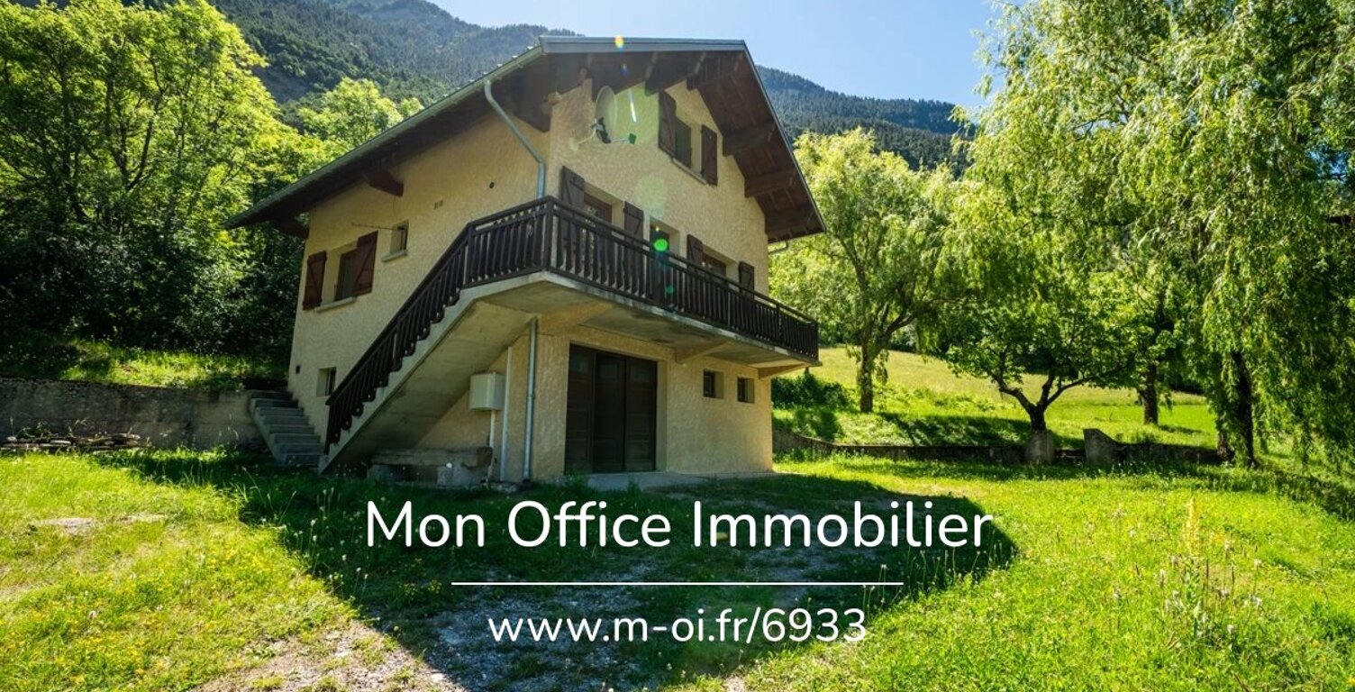 Référence : 6933-MTE - Maison 89 m² - 1127 m² de jardin - proximité Guillestre — photo 1