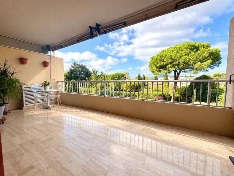 Appartement À Vendre — photo 1