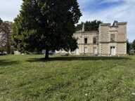 Château de Penchien – Domaine de caractère à réinventer, fort potentiel événementiel et touristique – Mansigné (Sarthe) — photo 3