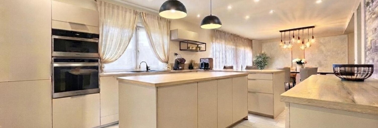 Maison 6 Pièces 231 m² à vendre à Colmar (68000)