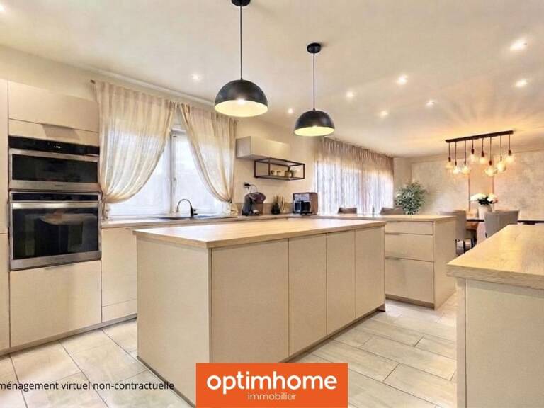 Maison familiale de 231m² avec jardin, 4 chambres et 2 terrasses, à 20min à pied du centre historique de Colmar — photo 1