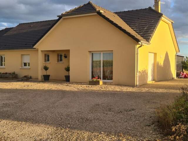 Maison Remilly Sur Tille -148 m2- 1ha4 de terrain - vaste dépendance — photo du bien